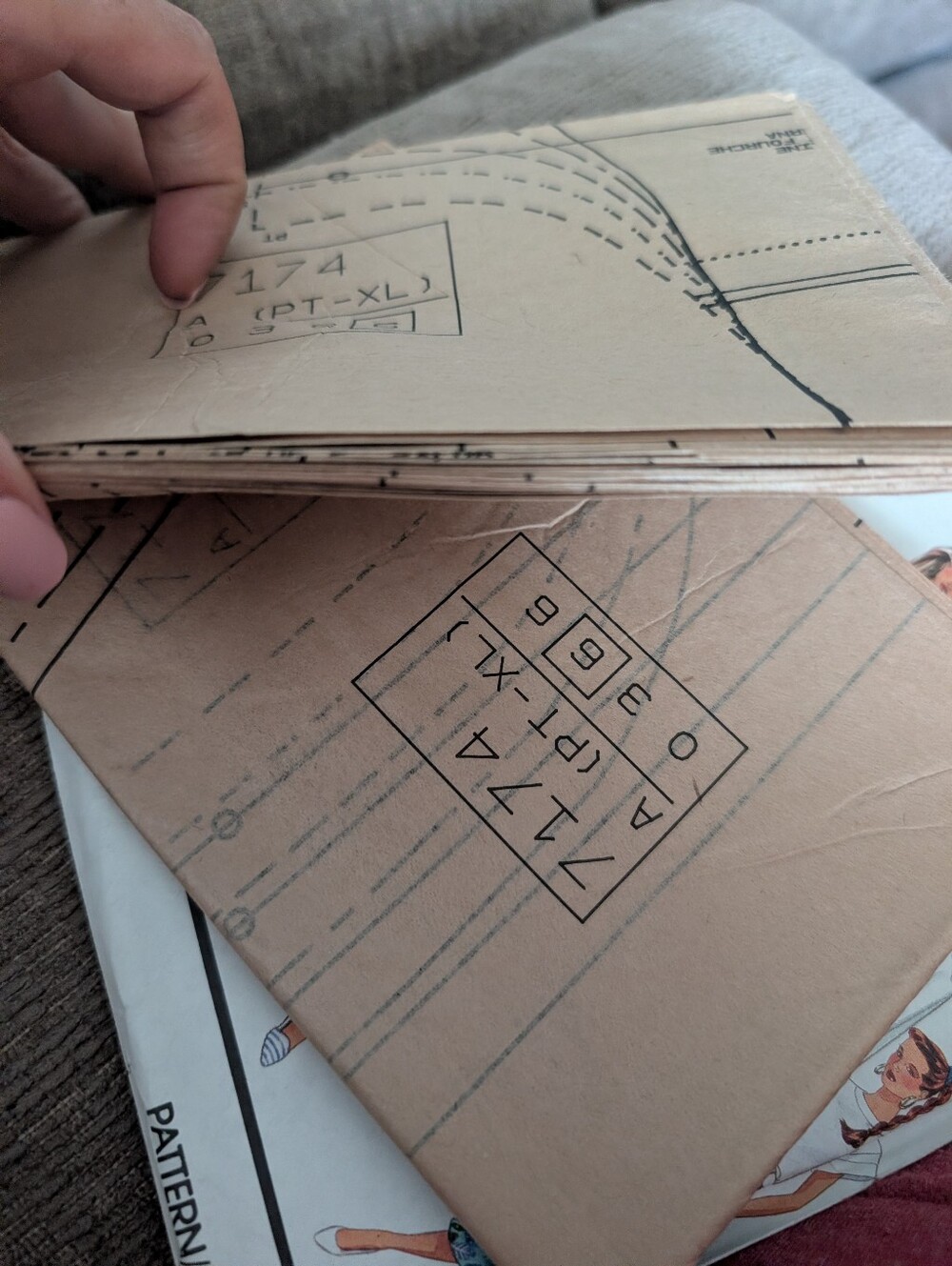 Simplicity Pattern - Picture 3 of 3